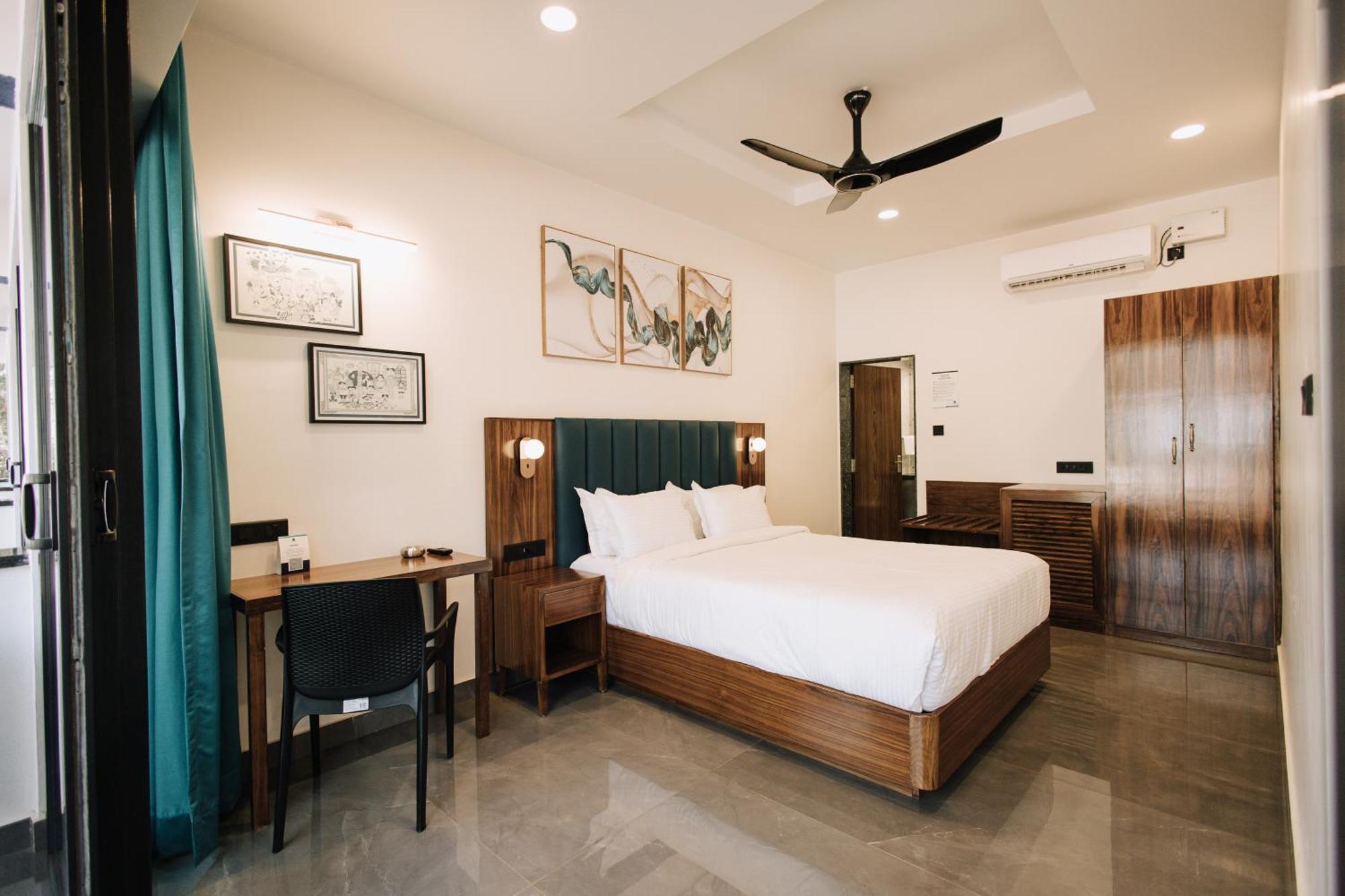 Anjuna Blue Resort Exterior foto