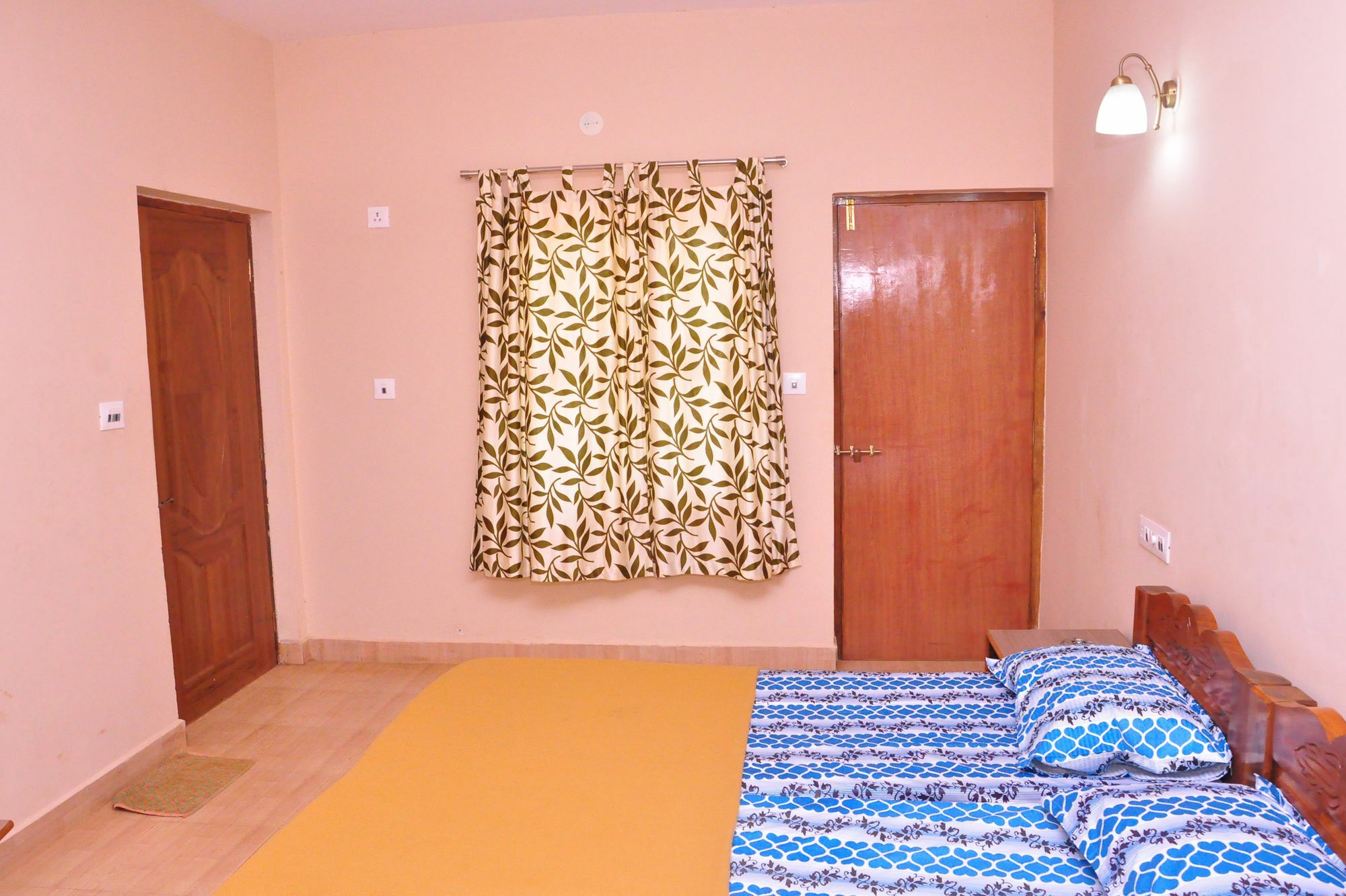 Anjuna Blue Resort Exterior foto